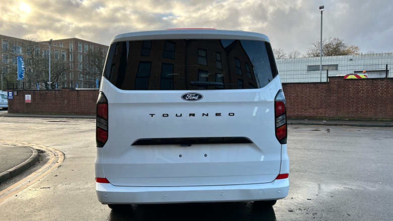 Ford Tourneo Custom 320 L1 Diesel Fwd 2.0 EcoBlue 136ps H1 Titanium 8 seater Auto